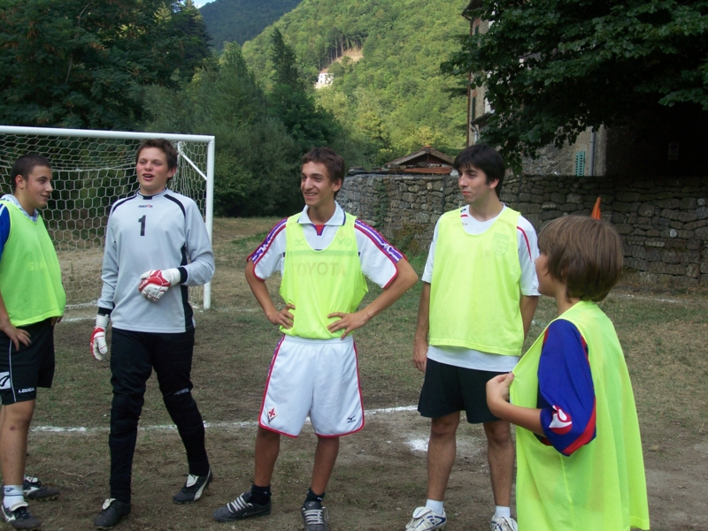  Image name: Calcio35.jpg 
 width: 800 pixel 
 height: 601 pixel 
 Size: 436303 bytes 
 Click to enlarge 